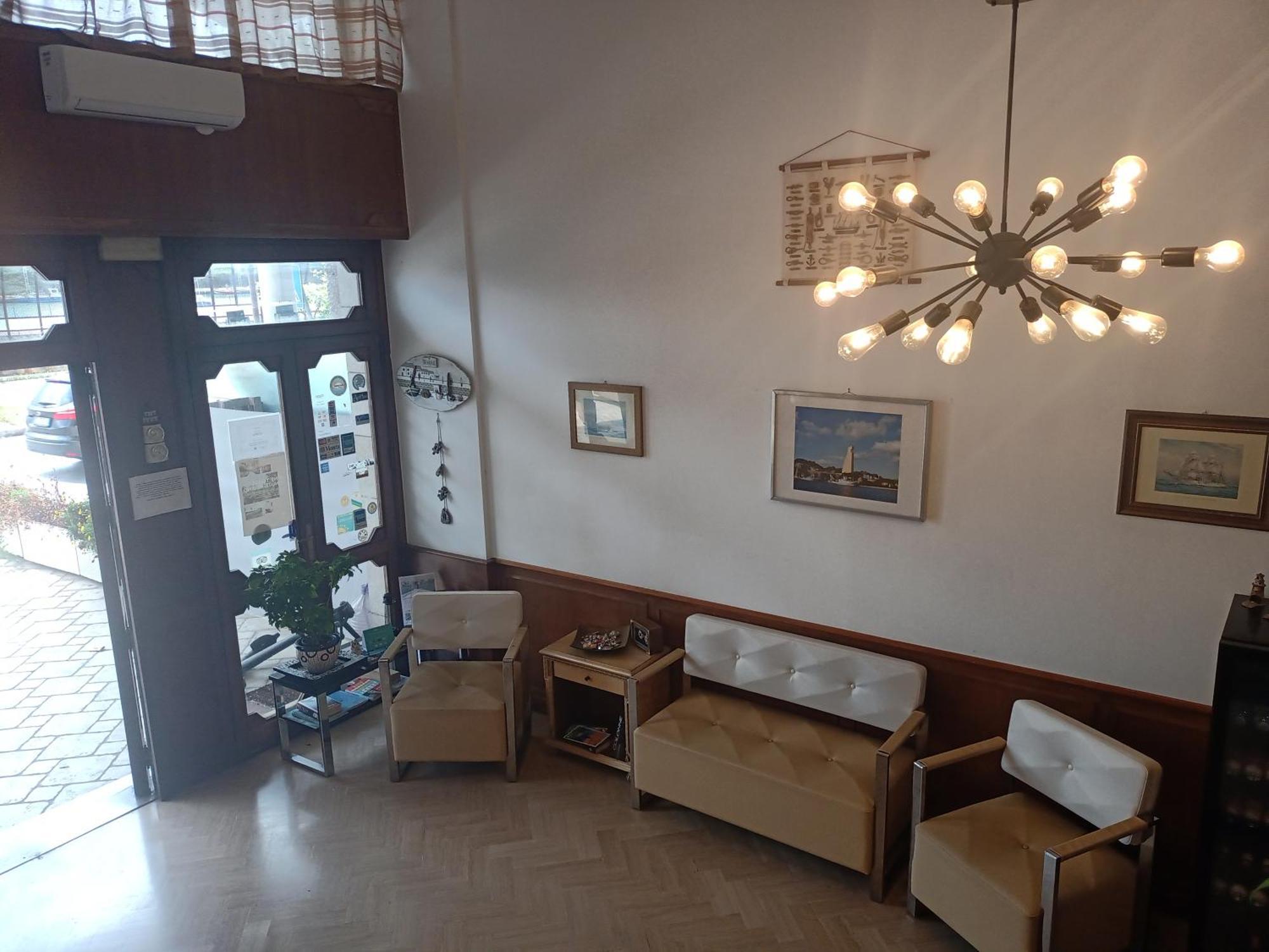 ברינדיזי Hotel L'Approdo מראה חיצוני תמונה